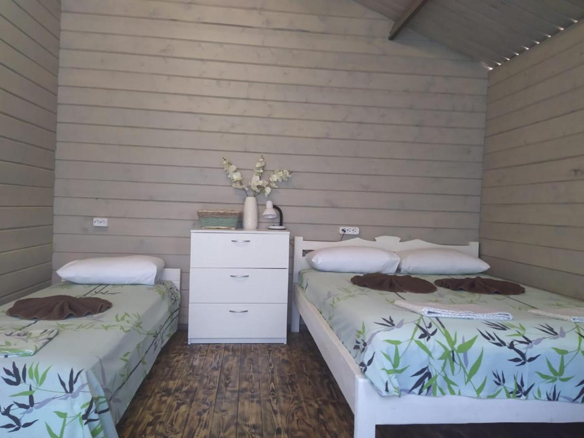 Guest House Lev Піцунда Екстер'єр фото