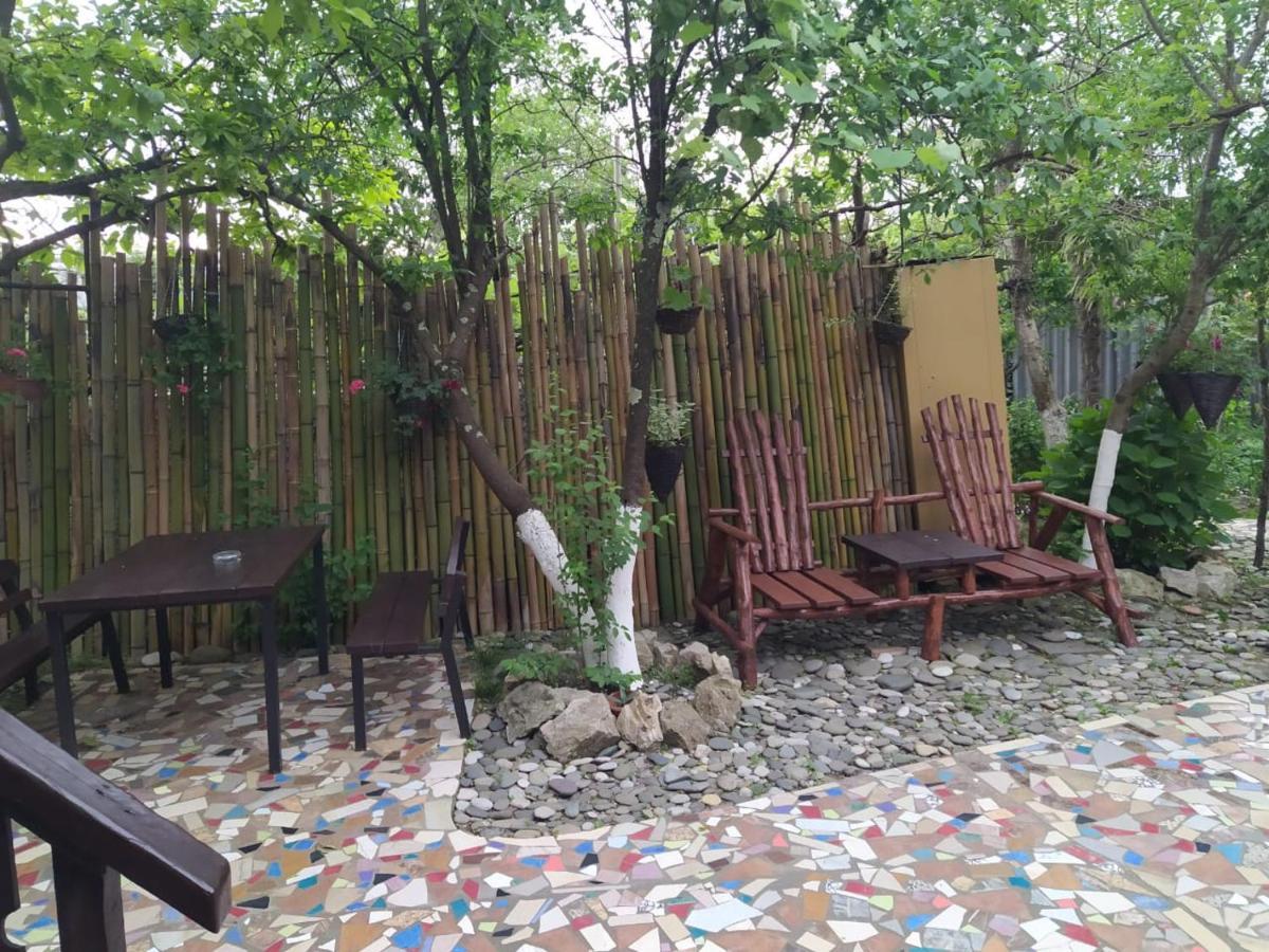 Guest House Lev Піцунда Екстер'єр фото