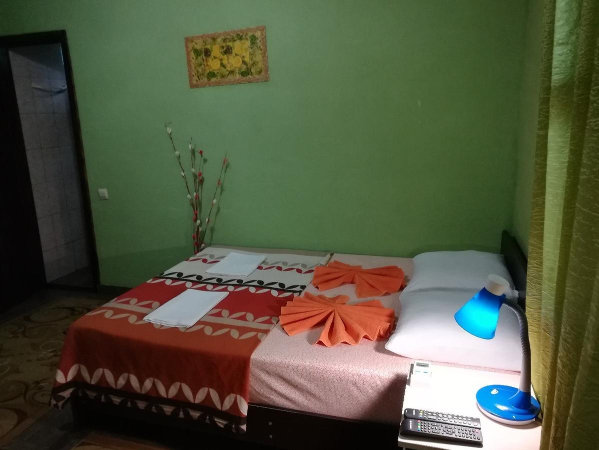Guest House Lev Піцунда Екстер'єр фото